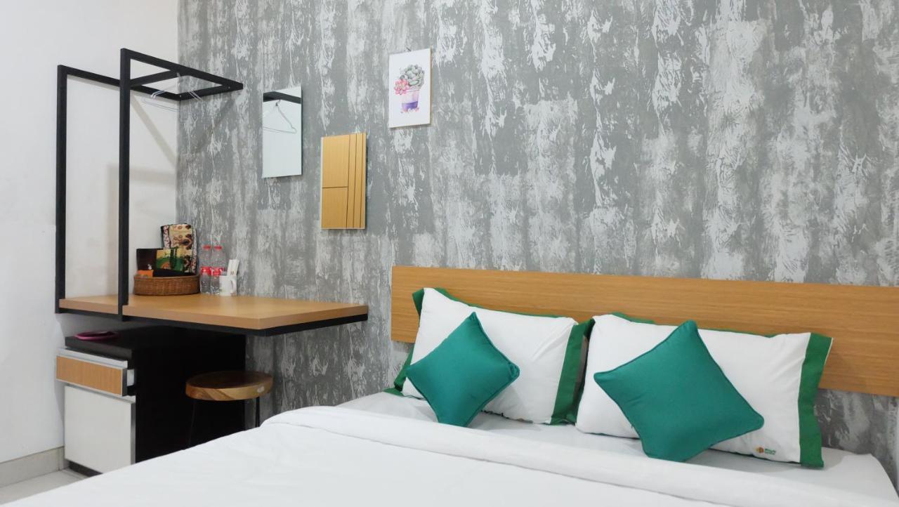 Hotel Jogja Kili Suci By Simply Homy ยอกยาการ์ตา ภายนอก รูปภาพ