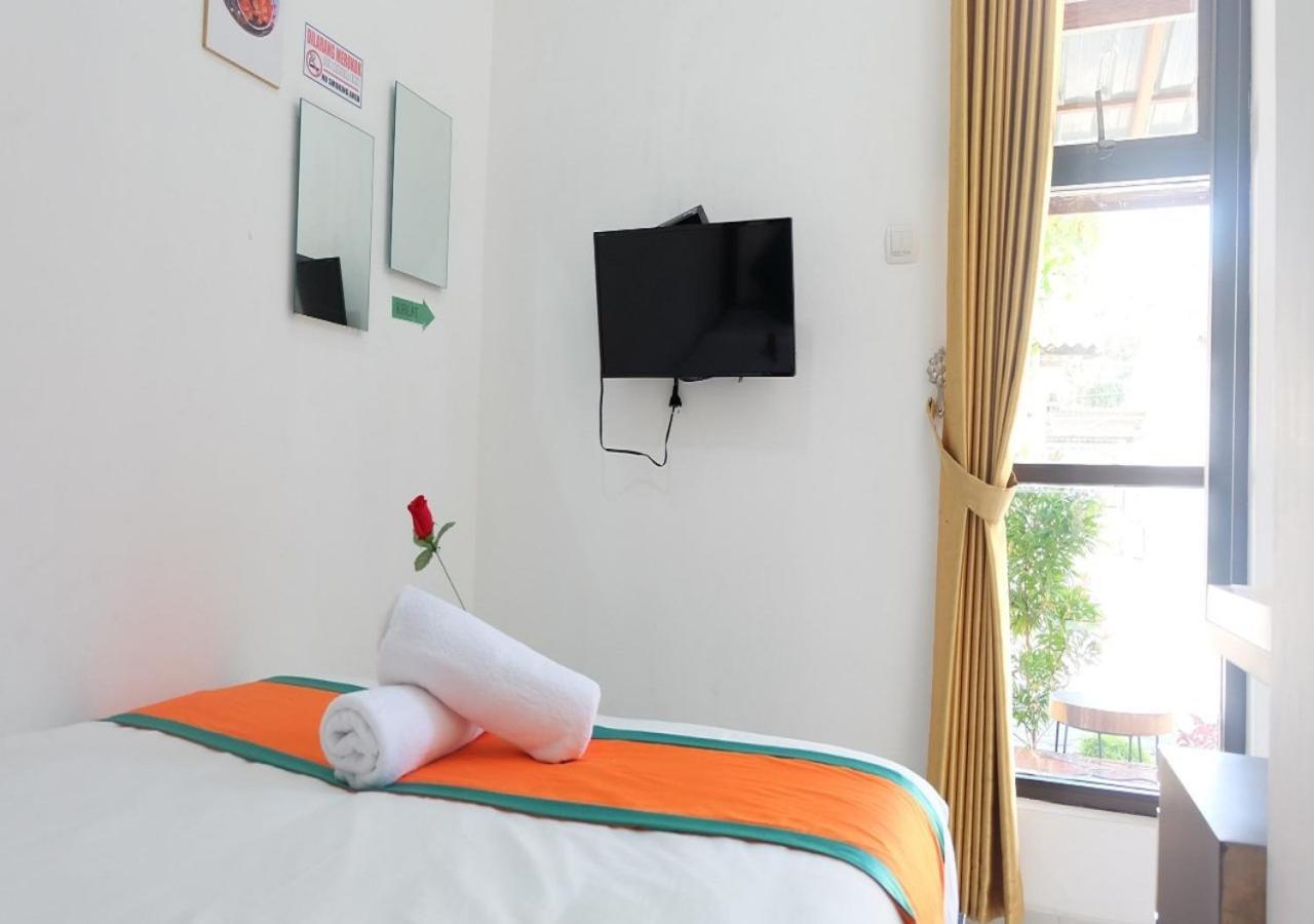 Hotel Jogja Kili Suci By Simply Homy ยอกยาการ์ตา ภายนอก รูปภาพ
