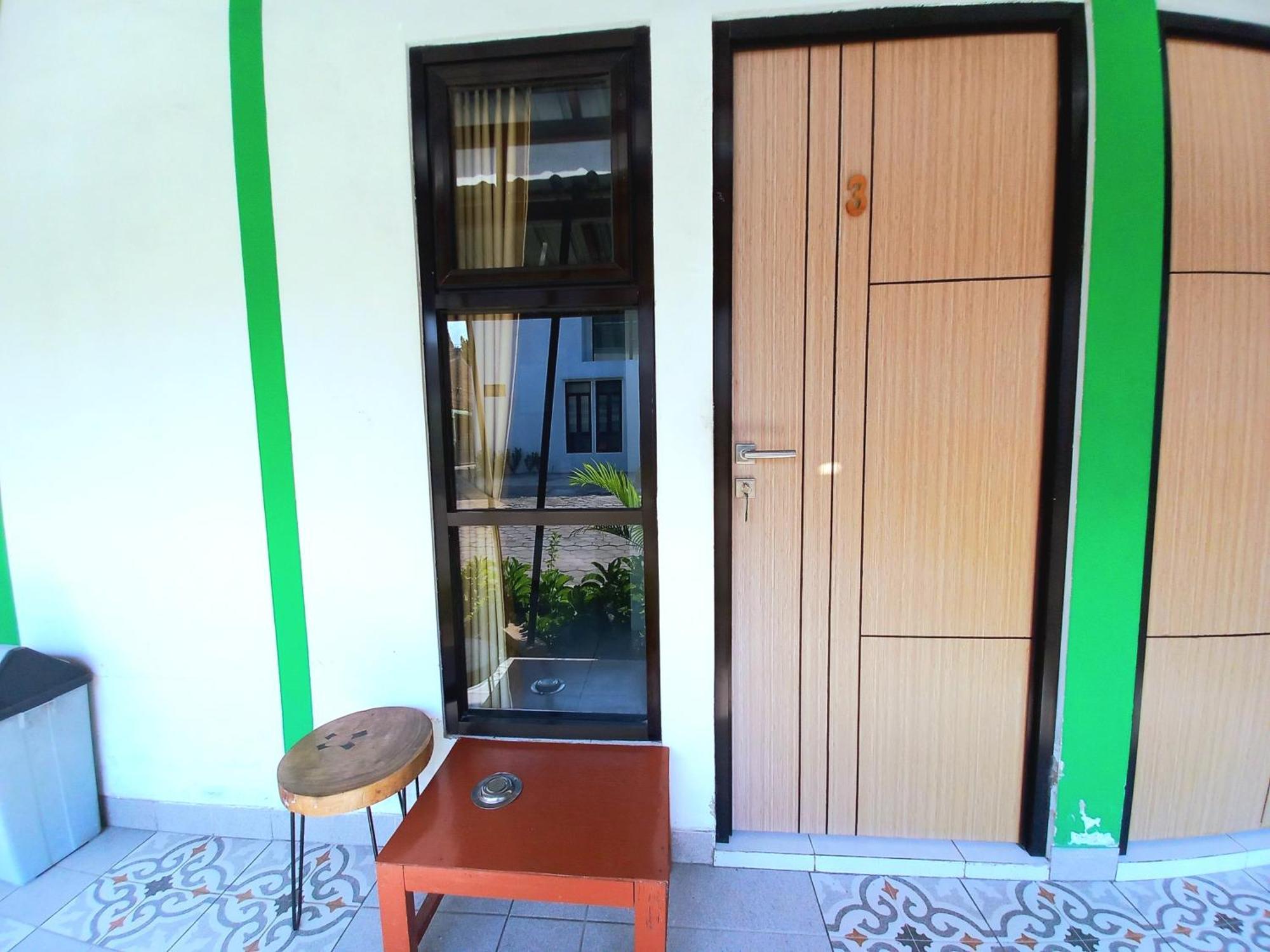 Hotel Jogja Kili Suci By Simply Homy ยอกยาการ์ตา ภายนอก รูปภาพ